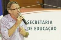 A Prefeitura de Joinville, por meio da Secretaria de Educação, entregou hoje (15/3) as obras de reforma e melhorias no Centro de Educação Infantil Sementinha. O prefeito Carlito Merss destacou a inclusão social e a importância da participação dos pais na vida estudantil dos filho. - Fotografo: Mauro Artur Schlieck - Data: 15/03/2012