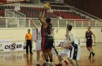 Basquete sub 17 de Joinville é campeão Estadual. - Fotografo: Phelippe José da Silva - Data: 09/10/2014