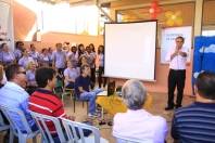 A prefeitura de Joinville, por meio da Secretaria de Educação, entregou na manhã deste sábado (17/3) as obras de reforma e manutenção do CEI Pedro Ivo Fegueiredo de Campos. O prefeito Carlito Merss destacou a qualidade da educação e lembrou os investimentos no setor. - Fotografo: Mauro Artur Schlieck - Data: 17/03/2012