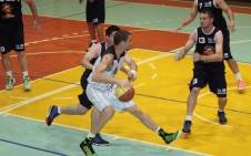 Equipe Basquete masculino de Joinville competindo  nos Jogos Regionais em Pomerode. - Fotografo: Phelippe José da Silva - Data: 17/10/2014