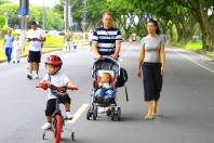 O programa "Joinville em Movimento", rua fechada para esporte e lazer, retorna neste domingo (14/10) na avenida Hermann August Lepper, bairro Saguaçu. A via estará fechada para trânsito de veículos, no trecho que compreende a ponte azul até a rua Itaiópolis, entre 8 e 13 horas. - Fotografo: Mauro Artur Schlieck - Arquivo SECOM - Data: 11/10/2012