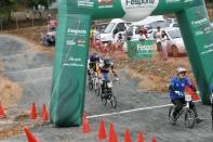 Ciclismo de Joinville disputa BMX nos 53º Jasc em Blumenay - Fotografo: Phelippe José - Data: 30/11/2013