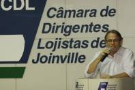 Prefeito de Joinville, Carlito Merss, falou da participação da prefeitura no Natal dos Sonhos 2012 durante coletiva de imprensa nesta quinta-feira (08/11) - Fotografo: Kátia Nascimento - Data: 09/11/2012