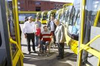 Gidion e Transtusa entrega 10 ônibus especiais - Fotografo: Jaksson Zanco - Data: 17/06/2013