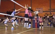 Volei feminino de Joinville competindo nos Jogos Regionais em Rodeio. - Fotografo: Phelippe José da Silva - Data: 06/09/2014