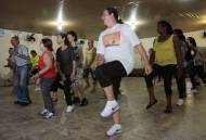 Fundação de Esportes, Lazer e Eventos de Joinville(Felej) inaugura mais um Programa de Ginástica Mexa-se com a Felej no Jardim Paraíso. - Fotografo: Phelippe José da Silva - Data: 16/09/2014