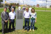 O Parque da Cidade recebeu uma muda de baobá (Adonsonia digitata) > considerada a maior árvore do mundo.  Na foto o promotor Andrey C. Amorim; o presidente do Rotary Joinville Colon, Ivo Gilmar Petri; o prefeito Carlito Merss; e a diretora-presidente do Ippuj, Roberta Noroschny Schiessl - Fotografo: Mauro Artur Schlieck - Data: 21/10/2011