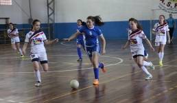 EM.Paulo Medeiros campeã de Futsal Feminino do 16º Jogos Escolares de Joinville categoria 14 a 16 anos. - Fotografo: Phelippe José da Silva - Data: 14/11/2014