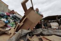 Reciclagem em Joinville - Fotografo: Rogerio da Silva - Data: 06/10/2015