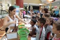Águas de Joinville e Fundema na Semana da água no Shopping Das Flores - Fotografo: Rogerio da Silva - Data: 17/03/2014