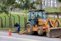 A Companhia Águas de Joinville concluiu a retirada da rocha encontrada durante a instalação da nova adutora do Piraí, na Rua XV de Novembro - Fotografo: Divulgação/SECOM - Data: 05/07/2013