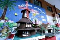 Escola Karin Barkemeyer, do Vila Nova, faz maquetes sobre aniversário de Joinville - Fotografo: Rogerio da Silva - Data: 06/03/2015