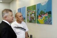 Prefeito Udo Döhler recebe o artista plástico Armando Sell e dá início a exposição de obras de artisitas joinvillenses nos gabinetes do prefeito e vice - Fotografo: Jaksson Zanco - Data: 25/03/2013