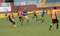 Amigos da Vila e União do Oeste disputando o terceiro e quarto lugar no 36º Copão Kurt Meinert na Arena Joinville. - Fotografo: Phelippe José da Silva - Data: 01/11/2014