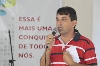 A Secretaria de Educação entregou neste sábado (03/3) as obras de reforma e melhorias da escola João de Oliveira, no Fátima. O secretário Marquinhos Fernandes falou das ações do governo para melhorar ainda mais a qualidade da educação pública de Joinville. - Fotografo: Mauro Artur Schlieck - Data: 03/03/2012
