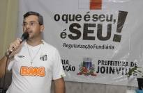 A Prefeitura, por meio da Secretaria de Habitação, entregou nessa terça (18/9) para moradores do Espinheiro I e II o registro geral com a transferência de propriedade aos beneficiários do Programa de Regualarização Fundiária. - Fotografo: Mauro Artur Schlieck - Data: 19/09/2012