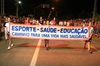  Imagens do Desfile Festivo em comemoração aos 161 Anos da Cidade, nesta sexta-feira (9/3), com o Tema "O Esporte em Joinville".  - Fotografo: Kátia Nascimento - Data: 09/03/2012