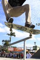 Hoje foi dia de show na pista de skate do Parque da Cidade com o Campeonato de Street Skate. O evento faz parte da Programação de Aniversário dos 161 Anos de Joinville. - Fotografo: Mauro Artur Schlieck - Data: 09/03/2012