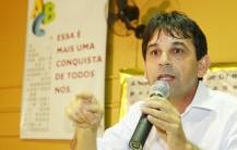 A Prefeitura de Joinville, por meio da Secretaria de Educação, entregou hoje (15/3) as obras de reforma e melhorias no Centro de Educação Infantil Sementinha. O secretário da Educação, Marquinhos Fernandes, destacou os investimentos previstos para qualificar o professor. - Fotografo: Mauro Artur Schlieck - Data: 15/03/2012
