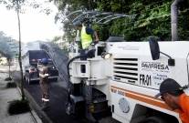 Recapeamento da Rua Alceu Koentopp n o bairro América - Fotografo: Phelippe José - Data: 25/01/2016