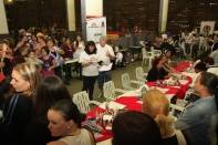  A Prefeitura de Joinville esteve presente na Festa do Trabalhador da RIC/Record, nesta terça-feira (01/05) e ofereceu várias atividades para a comunidade. Entre elas, lazer e prestação de serviços.  - Fotografo: Kátia Nascimento - Data: 01/05/2012