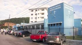 Mais três postos de saúde da região do bairro Aventureiro iniciaram, neste mês, os encontros do grupo de tratamento do tabagismo oferecido pelo Sistema Único  de Saúde de Joinville. São eles: Unidades de Saúde Iririú (Leonardo Shilickmann), Rio do Ferro e Policlínica Aventureiro I. - Fotografo: Mauro Artur Schlieck - Arquivo SECOM - Data: 13/09/2012