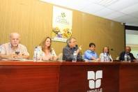 O prefeito de Joinville, Carlito Merss, participou na tarde de segunda-feira (10/10), na Univille, da abertura do Seminário de Turismo Pedagógico de Base Comunitária - Fotografo: Mauro Artur Schlieck - Data: 10/10/2011