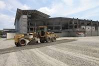 Terraplenagem e ensaibramento na parte dos fundos da Arena Joinville - Fotografo: Phelippe José - Data: 21/01/2014