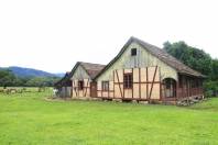A assinatura da ordem de serviço de restauro da Casa Fleith, zona rural de Pirabeiraba,  aconteceu nesta terça-feira (07/02). A empresa contratada tem até o final de 2012 para execução das obras. - Fotografo: Kátia Nascimento - Data: 08/02/2012