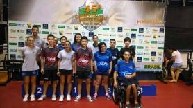 A equipe de Joinville que participou do Campeonato Brasileiro em Fortelza-CE - Fotografo: Divulgação - Data: 26/05/2014