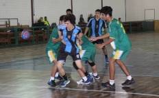 Handebol masculino de Joinville vence Bombinhas nos Jogos Regionais em Rodeio - Fotografo: Phelippe José da Silva - Data: 06/09/2014