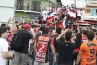 Delegação do JEC chegando na Arena Joinville. - Fotografo: Phelippe José da Silva - Data: 05/11/2014