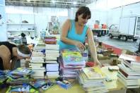 Últimos preparativos para 9ª edição da Feira do Livro de Joinville. - Fotografo: Mauro Artur Schlieck - Data: 11/04/2012
