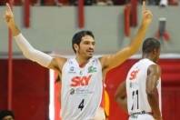 André Góes volta a defender o basquetebol de Joinville - Fotografo: Divulgação - Data: 04/09/2014