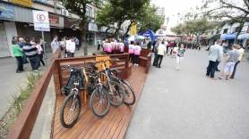 Abertura do Dia Mundial Sem Carro e inauguração do primeiro parklet de Joinville, na Travessa Bachmann - Fotografo: Rogerio da Silva - Data: 22/09/2015