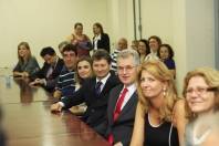 A assinatura do Acordo de Cooperação para Financiamento de Imóveis aos Servidores Públicos da Prefeitura de Joinville aconteceu nesta sexta-feira (30/3)  - Fotografo: Kátia Nascimento - Data: 30/03/2012