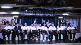 A 12ª Bandoneon Fest é patrocinada pela Prefeitura de Joinville, Fundação Cultural e Simdec, com apoio da Fundação Turística de Joinville. Neste domingo (20/5) a programação começou às 8h30 na Sociedade Rio da Prata, em Pirabeiraba. No palco gerações mantém a tradição. - Fotografo: Mauro Artur Schlieck - Data: 20/05/2012