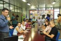 Na manhã desta sexta-feira (24/2), o prefeito Carlito Merss recebeu a imprensa de Joinville para o lançamento oficial da programação do aniversário de 161 anos da cidade. O encontro foi na Sala do Colegiado na Prefeitura - Fotografo: Kátia Nascimento - Data: 24/02/2012