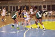 Basquete feminino de Joinville competindo na 14ª Olesc em Criciúma. - Fotografo: Phelippe José da Silva - Data: 22/09/2014