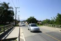 Em quatro anos, a Prefeitura de Joinville conseguiu reduzir para menos da metade o número de pontes de madeira, em toda cidade. Uma das pontes substituídas fica na rua Martinho Van Biene, bairro Aventureiro - Fotografo: Mauro Artur Schlieck - Data: 30/11/2012