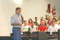 Dr. Markus Vinicius Nahas, palestrante do Seminário de Capacitação Profissional em Esporte, Lazer e Eventos na Cãmara de Vereadores de Joinville. - Fotografo: Phelippe José - Data: 11/12/2013