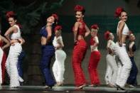 A noite deste sábado (21/7) no Festival de Dança de Joinville teve apresentações de Danças Populares. Na Categoria Sênior, Grupo de Dança da Academia Corpo Livre (Joinville/SC) com a coreografia "Sabor Dominicano". - Fotografo: Mauro Artur Schlieck - Data: 21/07/2012