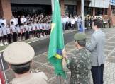 O hasteamento das bandeiras que abre oficialemente as comemorações pelos 162 anos de Joinville - Fotografo: Jaksson Zanco - Data: 06/03/2013