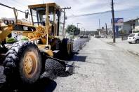 Prefeitura inicia pavimentação asfáltica na Rua Tenente Antônio João no Bom Retiro - Fotografo: Phelippe José - Data: 13/01/2016