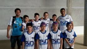 Crianças do PID que integraram a equipe de natação de Joinville na conquista estadual  - Fotografo: Divulgação - Data: 24/08/2015