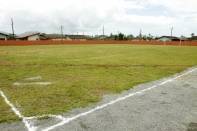 A comunidade do Parque Joinville recebeu neste sábado (03/11) as obras de reforma da Escola Municipal Professora Eladir Skibinski.  - Fotografo: Kátia Nascimento - Data: 04/12/0211