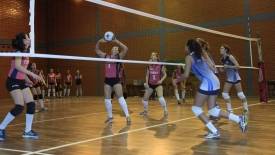 Volei feminino de Joinville competindo nos Jogos Regionais em Rodeio. - Fotografo: Phelippe José da Silva - Data: 06/09/2014