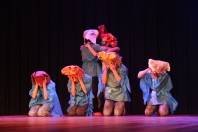 Escola Municipal Eugênio Klug está entre os campeões no concurso teatral Água para Sempre na Categoria B (1º ao 5º ano) e sobe ao palco neste sábado (1/9), às 16 horas, no Teatro Juarez Machado, para a Tarde de Gala. - Fotografo: Divulgação - Data: 30/08/2012