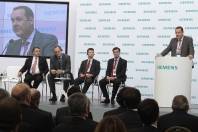 A Siemens inaugurou nesta quarta-feira (29/8), no Perini Business Park, em Joinville, seu primeiro complexo industrial e de logística para produção de equipamentos de imagens. Na foto o presidente CEO da Siemens do Brasil, Paulo Stark, fala dos investimentos. - Fotografo: Mauro Artur Schlieck - Data: 29/08/2012