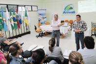 O Prefeito de Joinville, Carlito Merss palestrou sobre "Democracia Participativa e os Desafios da Participação Social" na noite de ontem (8), na Escola de Governo e Cidadania da AMVALI. - Fotografo: Divulgação Amvali - Data: 09/11/2011